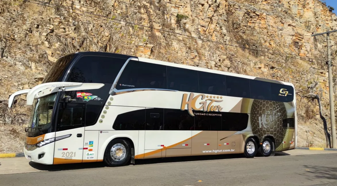 Ônibus de turismo da HGTur